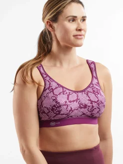 Title Nine Aero Sports Bra>Women Sports Bras