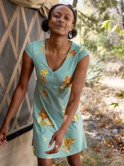 Title Nine Amelia Short Sleeve Dress><noscript><img width=