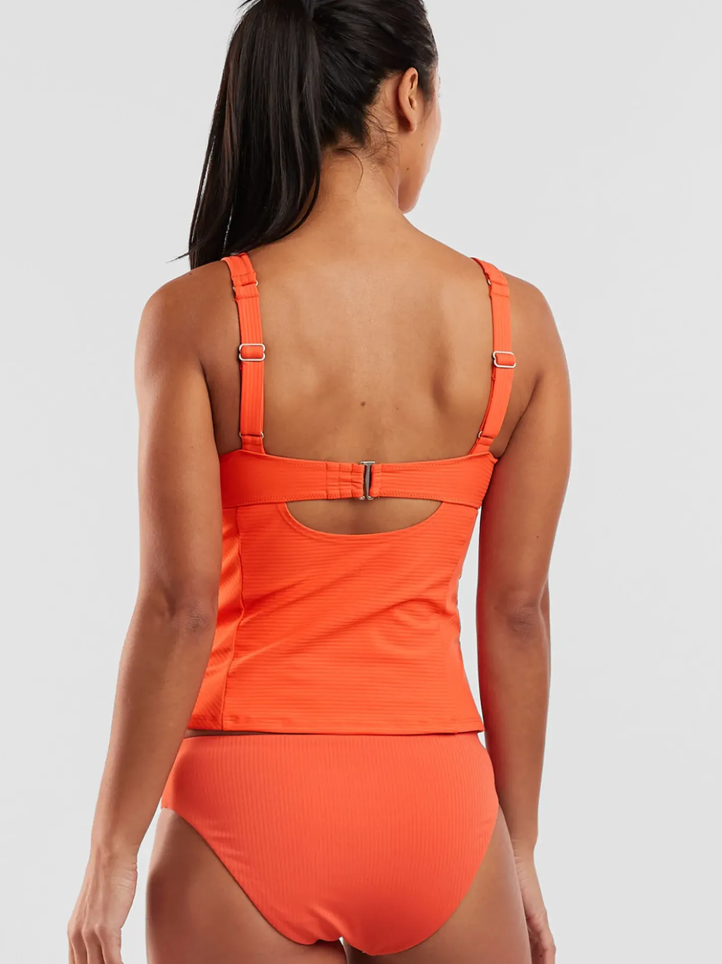 Title Nine Bodacious 2.0 Underwire Tankini Top - Solid Ribbed>Women Tankini Tops