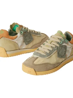 Title Nine Boomerang Sneaker>Women Shoes