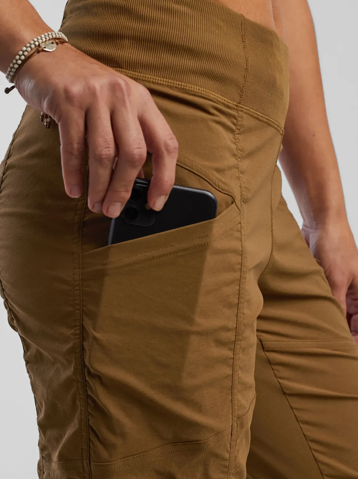Title Nine Evergreen Hiking Capris>Women Bottoms Finder