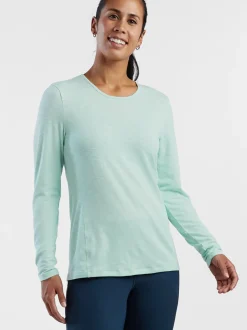 Title Nine Henerala 2.0 Long Sleeve Tee - Solid><noscript><img width=