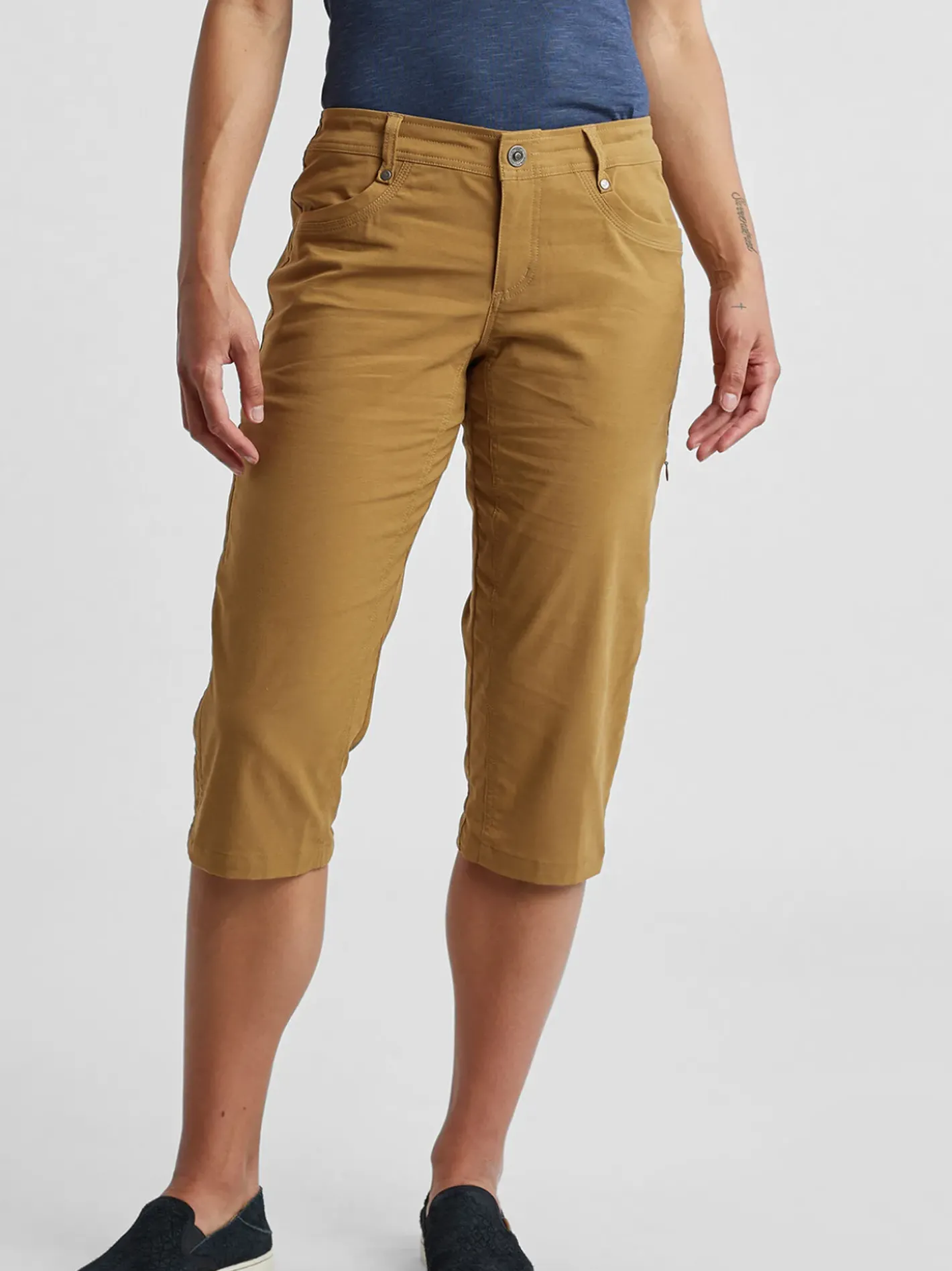 Title Nine Indestructible Hiking Capri>Women Bottoms Finder