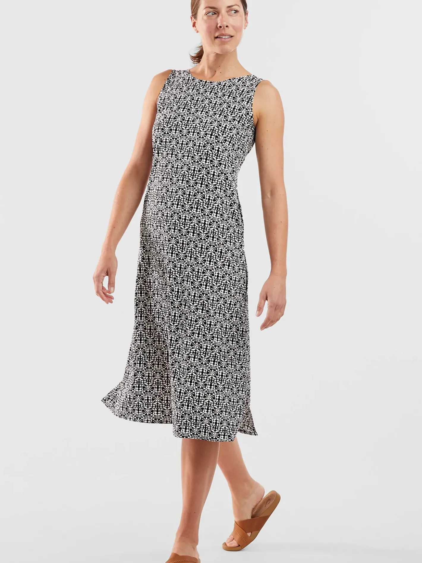 Title Nine Round Trip Midi Dress - Turkish Delight>Women Upf Clothing