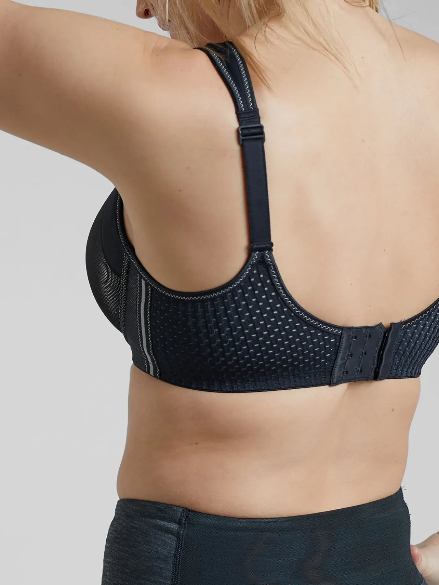 Title Nine Seismic Underwire Sports Bra>Women Sports Bras