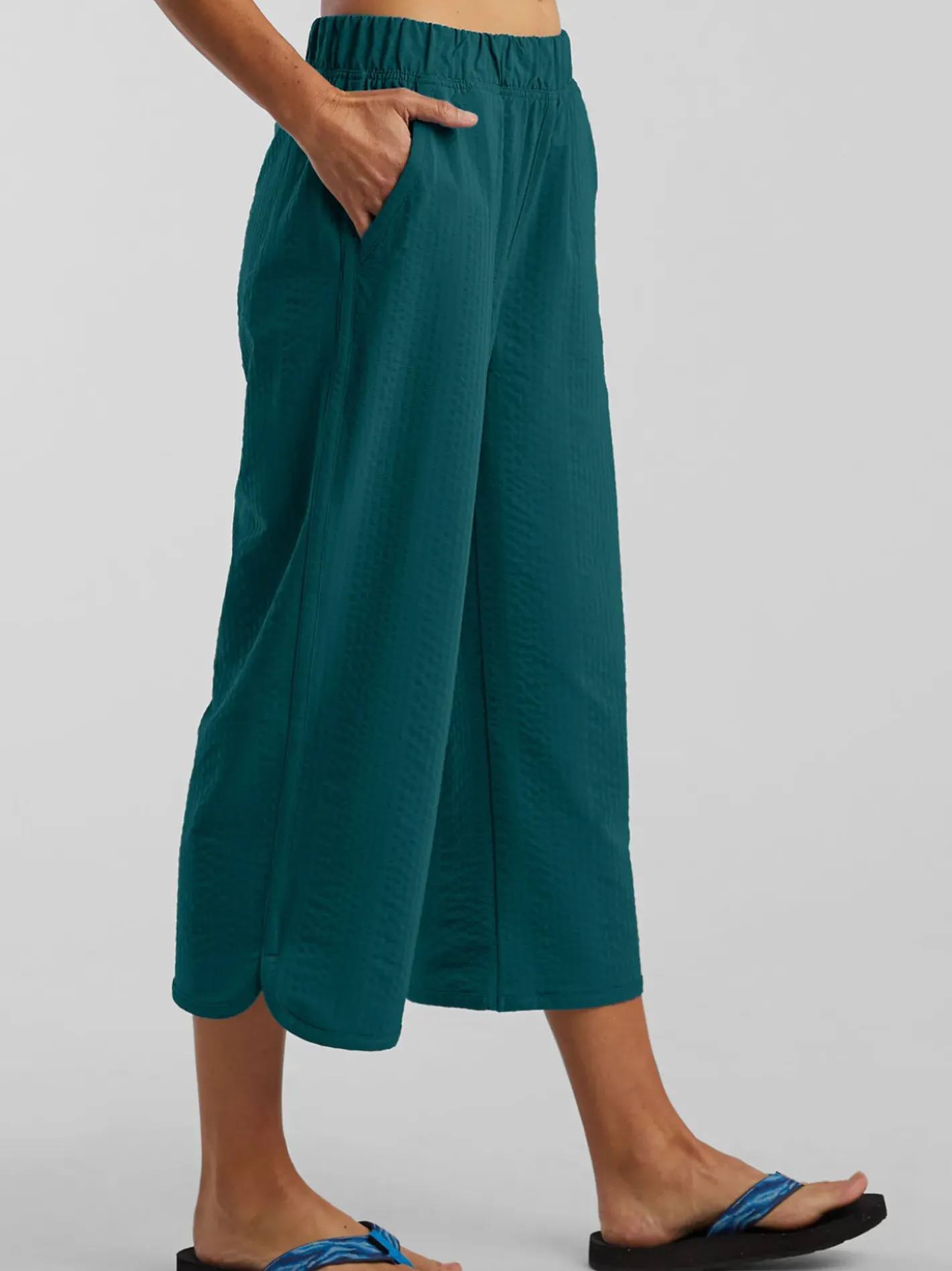 Title Nine Slaycation 2.0 Cropped Pants - Textured>Women Swim Cover Ups
