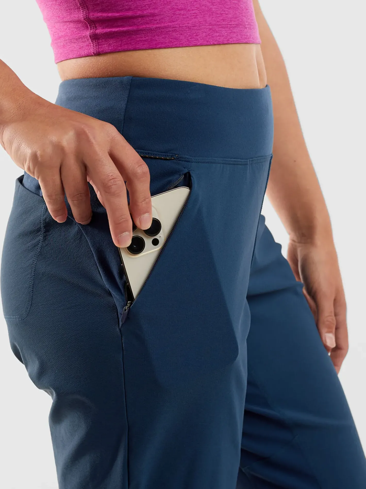 Title Nine Sylvan Hybrid Hiking Joggers>Women Bottoms Finder
