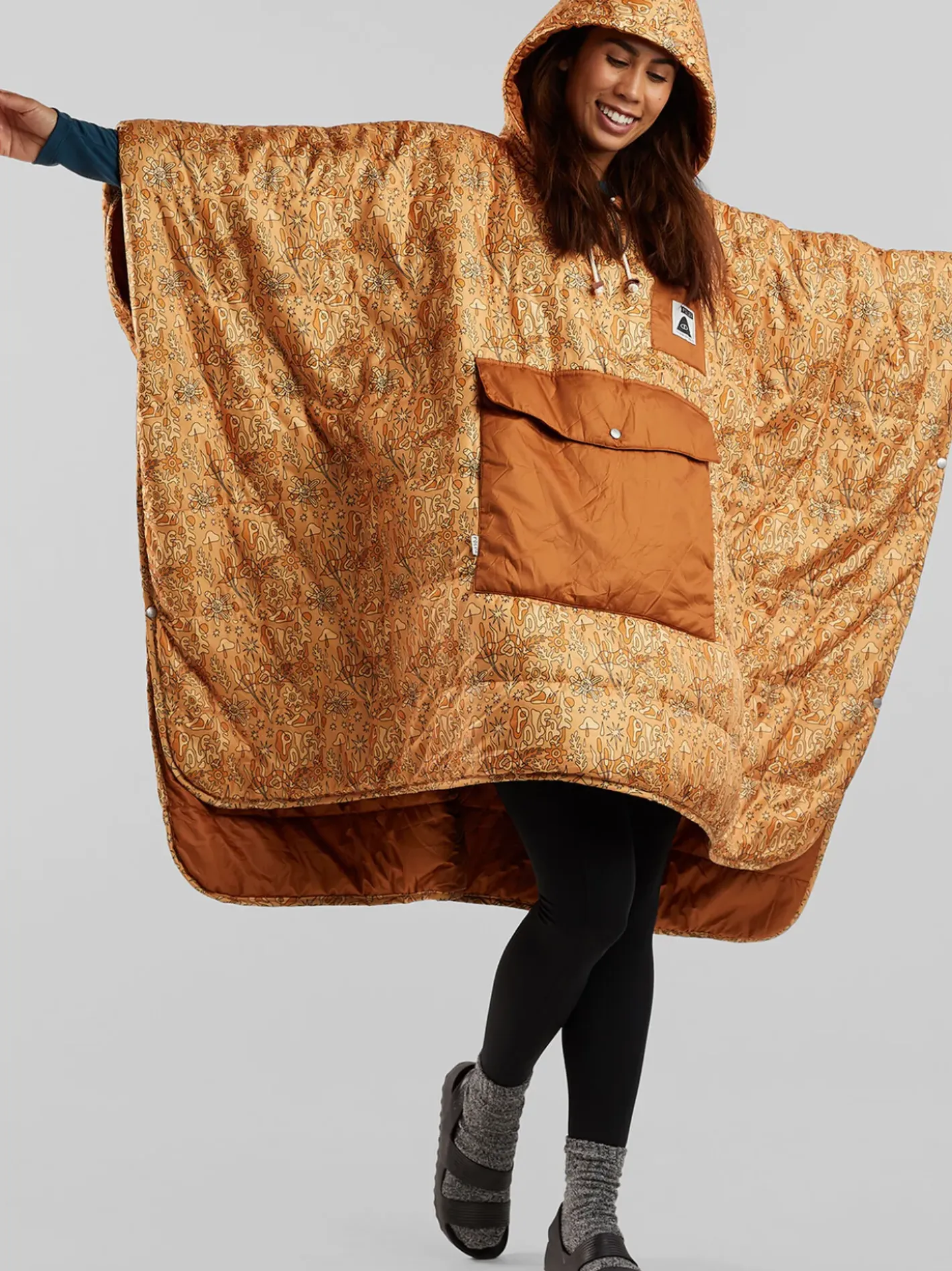 Title Nine Twin Flames Camp Poncho>Women Packs, Bags & Gear