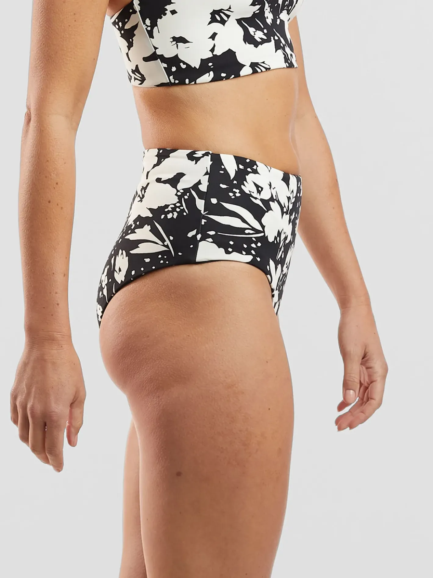 Title Nine Two-Fer Reversible Bikini Bottom - Leilani Print>Women Bikini Bottoms